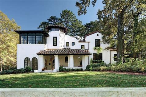 Honoring Spanish Style Homes From Traditional To Contemporary Designs