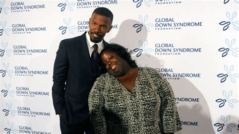 Jamie Foxx, Hilary Swank and more team up for Global Down Syndrome fashion show | CNN