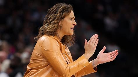 WNBA Boilers: Sun Coach Stephanie White Reportedly 'In Talks' With Multiple Teams