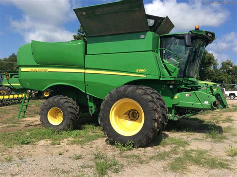 John Deere S680: Prices, Specs, and Trends