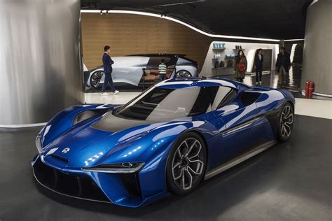 China's NIO Has the Electric-Car Look, But It's No Tesla - Bloomberg