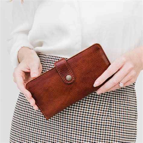 Women's Wallets | Portland Leather Goods