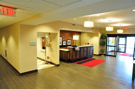 Hampton Inn & Suites, Robbinsville NJ #distincthospitalitygroup # ...