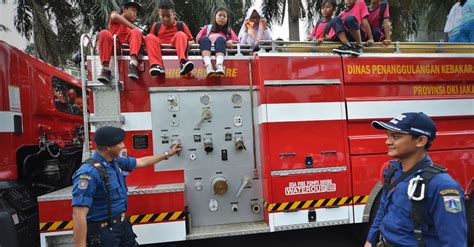 Damkar Jakarta Siagakan 500 Personel Selama Libur Lebaran