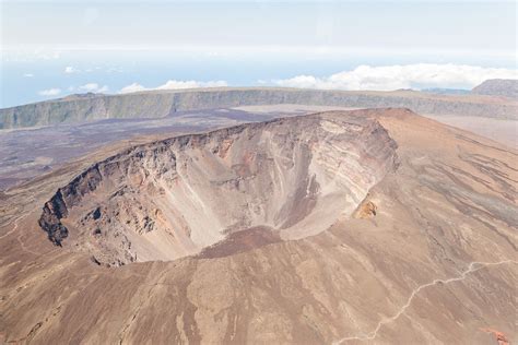 Randonnée au Piton de la Fournaise - île de La Réunion