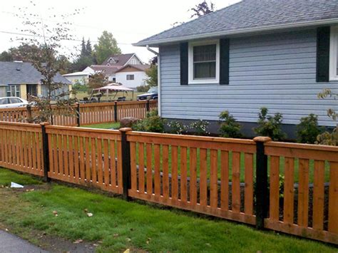 Front Fence Ideas: 5 Fence Designs for Your Front Garden | Architecture ...