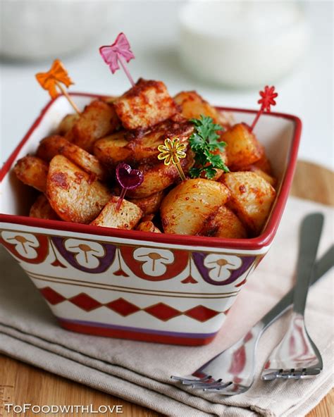 To Food with Love: Patatas Bravas (Spicy Potatoes)