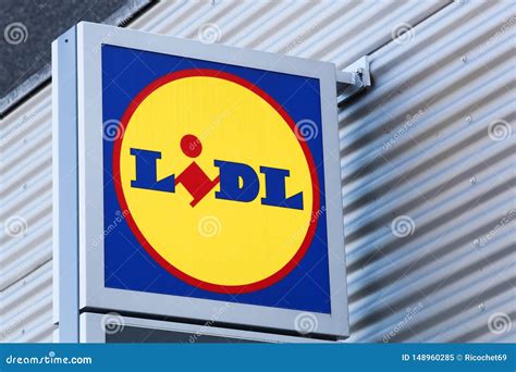 Lidl logo on a wall editorial image. Image of icon, emblem - 148960285