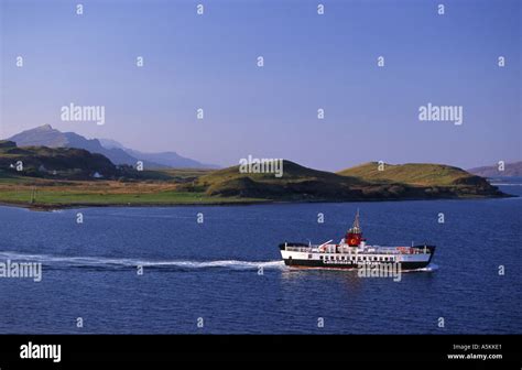 Skye Sconser to Raasay ferry crossing the Sound of Raasay Stock Photo - Alamy
