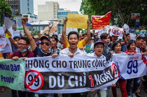 Vietnamese Protest an Opening for Chinese Territorial Interests - The New York Times