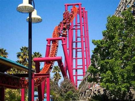 Six Flags Discovery Kingdom, Vallejo, CA - California Beaches