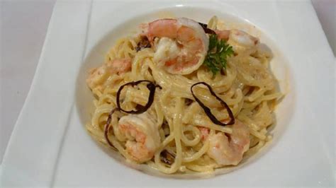 Pasta con Camarones al Ajillo Cremoso | Con Sal y Azucar