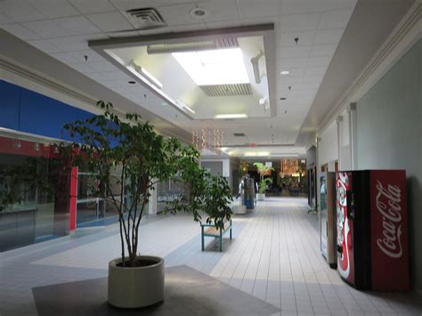 Sky City: Retail History: Vernon Park Mall: Kinston, NC