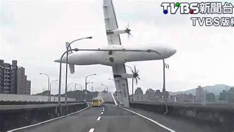 Commercial plane crashes in Taiwan