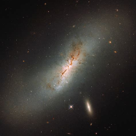 Jean-Baptiste Faure: Spiral Galaxy NGC 4424