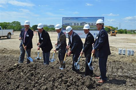 MC Machinery Systems/Mitsubishi Laser holds groundbreaking ceremony