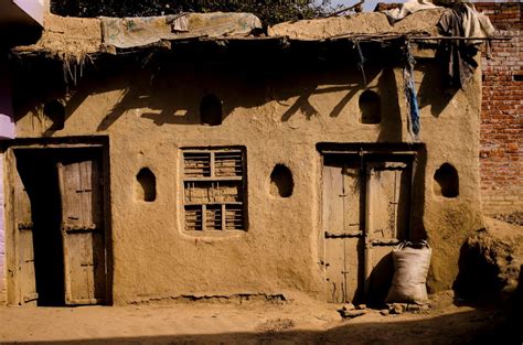 Genesis of Art: Mud House - Essence of Rural Indian Architecture