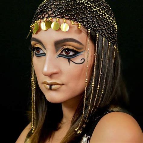 Cleopatra Halloween Look | 이집트 메이크업, 클레오파트라 메이크업, 메이크업