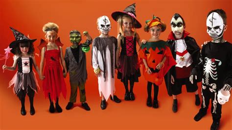 Trang phục Halloween ấn tượng phù hợp cho mọi lứa tuổi - Phạm Gia Media