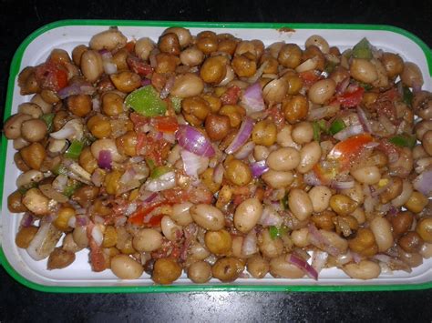 BananaLeaf Recipes: Peanut / Channa Salad recipe