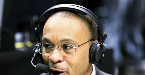 Gus Johnson Is Officially Out at CBS - TV - Vulture