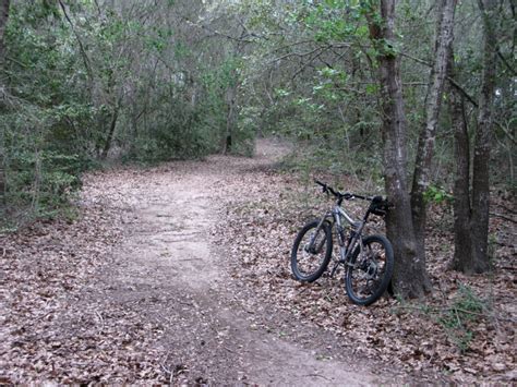 MountainBikeTx.com | Trails | Hill Country | Oak Thicket Park