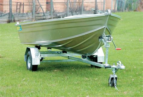 Build Small Boat Trailer — The Shed | Boat trailer, Small boats, Aluminum boat trailers