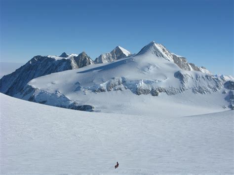 Mt Vinson Expedition - Aventuras Patagonicas