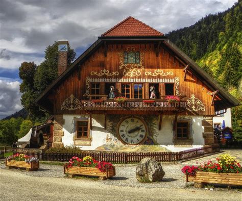 Black Forest Farm house — Germany (Xpost r/FairytaleasFuck : r/CozyPlaces