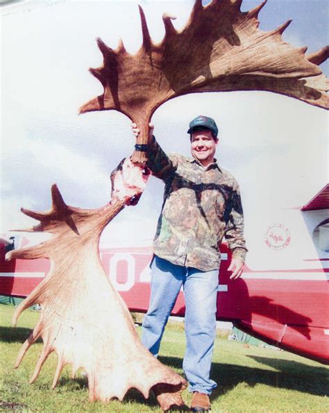 The Top 40 Biggest Moose Ever Taken | Outdoor Life