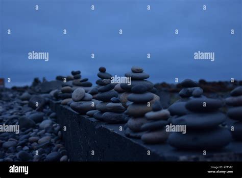 Reynisfjara beach with reynisdrangar rocks hi-res stock photography and ...