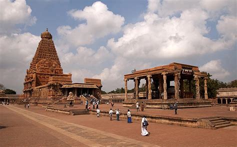 Brihadeeswara Temple in Thanjavur: 10 Marvelous Images of the Chola-Era ...