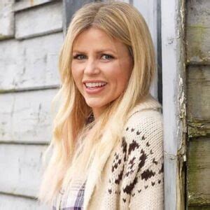 Ellie Harrison Wiki, Age, Bio, Height, Husband, Career, and Salary