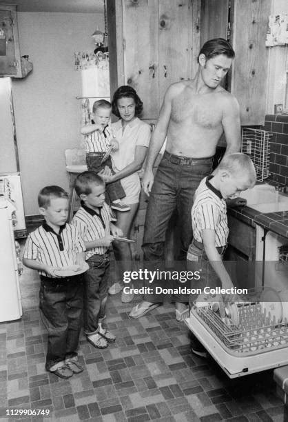 Chuck Connors Family Photos and Premium High Res Pictures - Getty Images