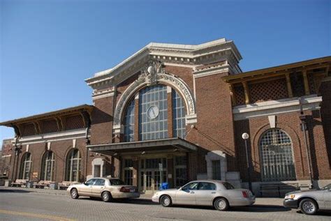 Yonkers Train Station | Yonkers, Yonkers new york, Train station