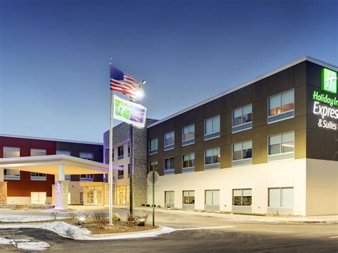 Hotels in Galesburg, IL | Holiday Inn Express & Suites Galesburg | IHG