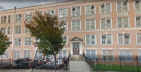 NYC teen stabbed twice steps from Bronx high school