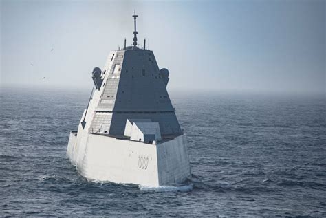 How the Navy’s Zumwalt Class Made the ‘Stealth Destroyer’ a Reality | The National Interest