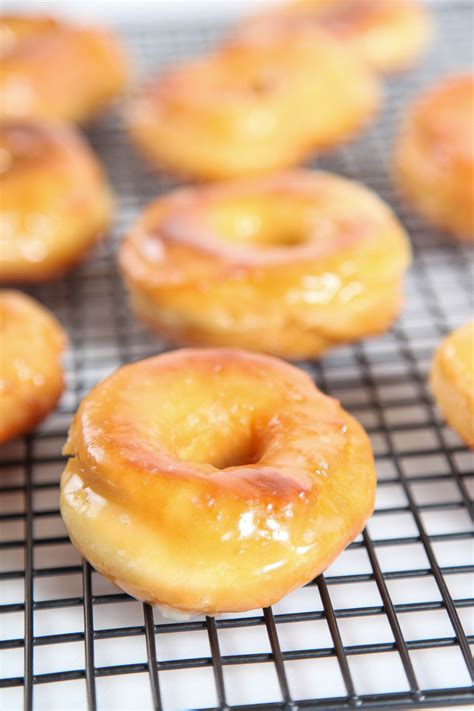 Krispy Kreme Donut Recipe - Baking Beauty