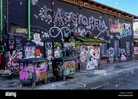 Graffiti, Reichsbahnausbesserungswerk RAW, Friedrichshain, Berlin, Germany Stock Photo - Alamy