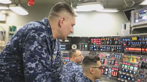 USS Kentucky: Aboard America's $2 billion nuclear submarine | king5.com