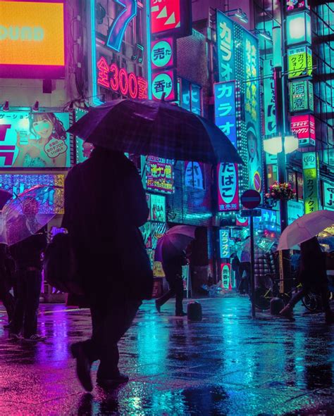 Tokyo Nights: Liam Wong's neon-lit photographs of a rain-soaked Tokyo ...