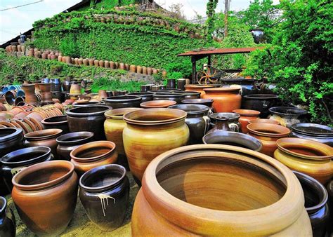 The A-Z of Japanese Pottery: 32 Most Popular Ceramic Styles Shimane, Tokushima, Pottery Houses ...