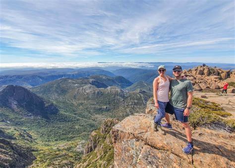 Cradle Mountain Summit Walk: Ultimate Guide [2024]