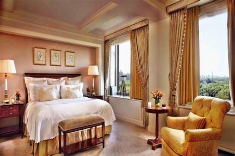 Book Ritz Carlton Central Park in New York with VIP benefits