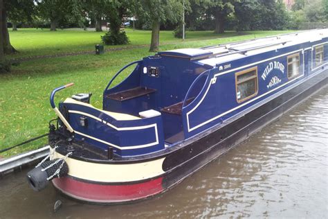 Narrowboat & Canal Stern Options | Traditional, Semi-Trad, Cruiser ...