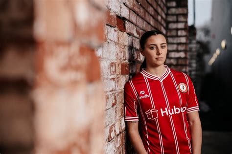 Bristol City 2023-24 Home Kit