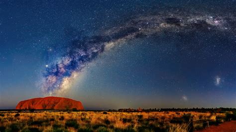 Milky Way over Australia's Uluru | Milky Way over Australia'… | Flickr