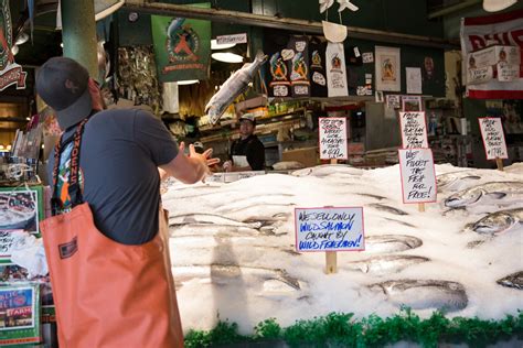 How Pike Place Fish Market Uses Its Fame to Encourage Sustainability ...