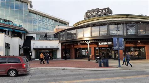 Mitchell's Ocean Club - Easton Town Center | Ohio, United States - Venue Report